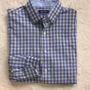 NAUTICA Plaid Button Down Shirt